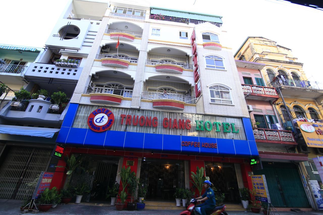 Truong Giang Hotel Ho Chi Minh-staden Exteriör bild