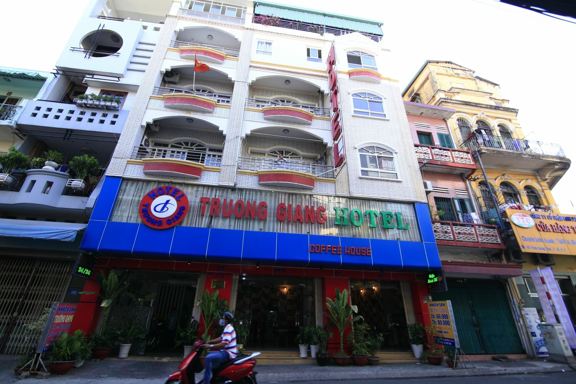 Truong Giang Hotel Ho Chi Minh-staden Exteriör bild